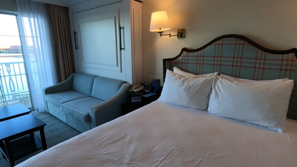 Villas at Disney's Grand Floridain Resort & Spa Deluxe DVC Studio Room Tour